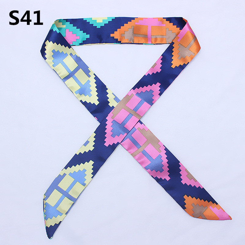47 couleurs marque Bandana pet - Silk Scarf Square avis et prix