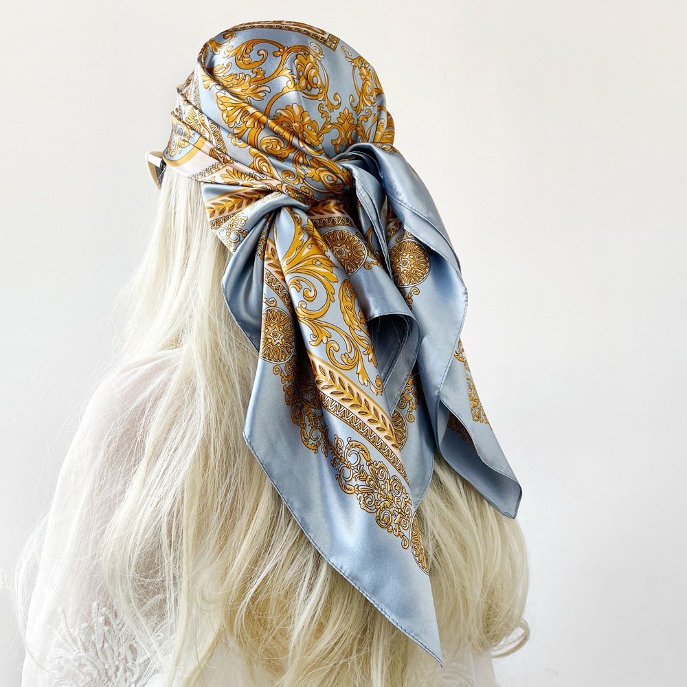 Foulard carré en satin de soie - Silk Scarf Square avis et prix