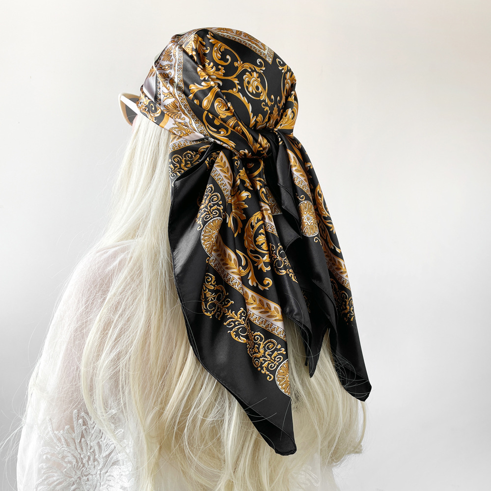 Foulard carré en satin de soie - Silk Scarf Square avis et prix