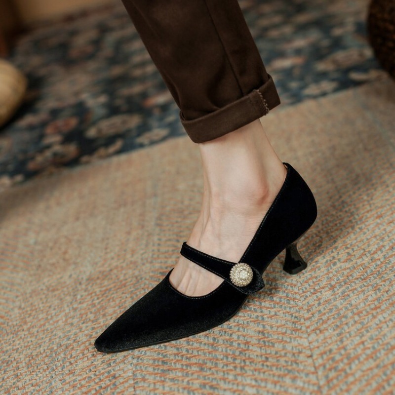 Vin rouge bout pointu Mary Jan - Women'S Shoes And Accessories avis et prix